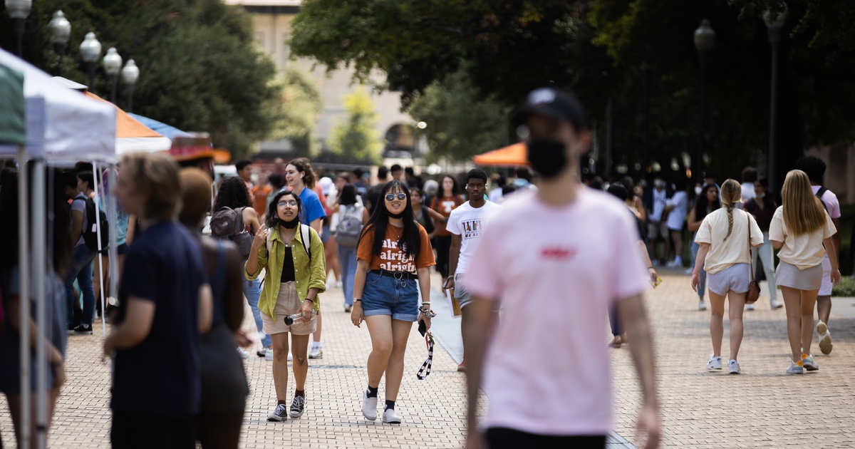 Help us report on how student loan repayments will affect Texans The